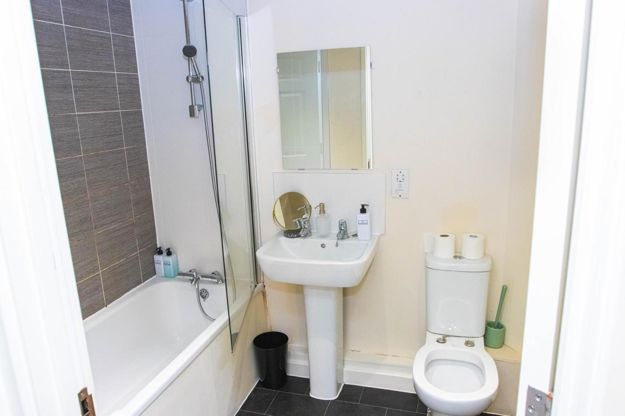 Sianavi Apartments كيترينج المظهر الخارجي الصورة